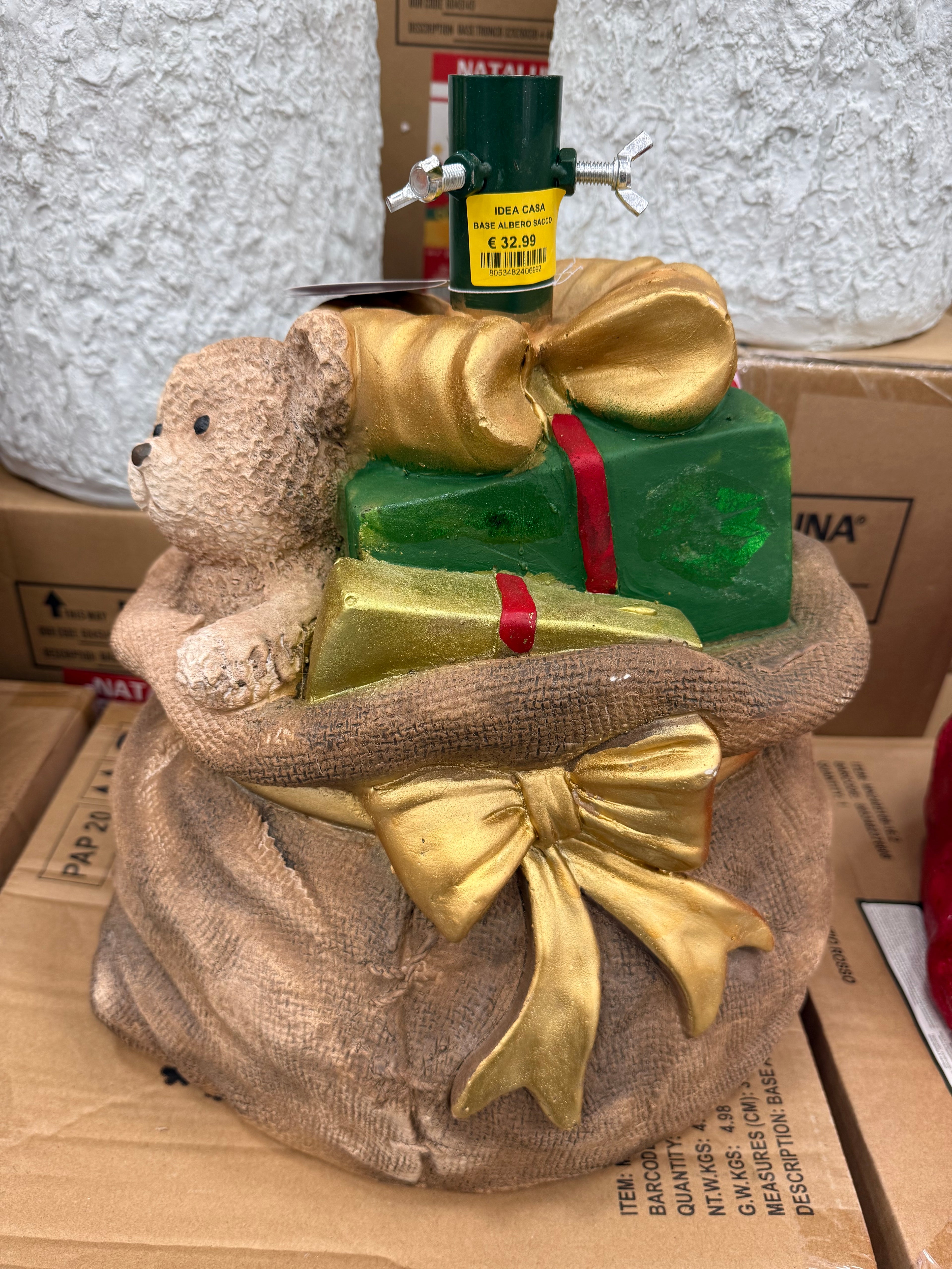 Base Albero di Natale Sacco Regali con Orsetto – 2 Colori Disponibili