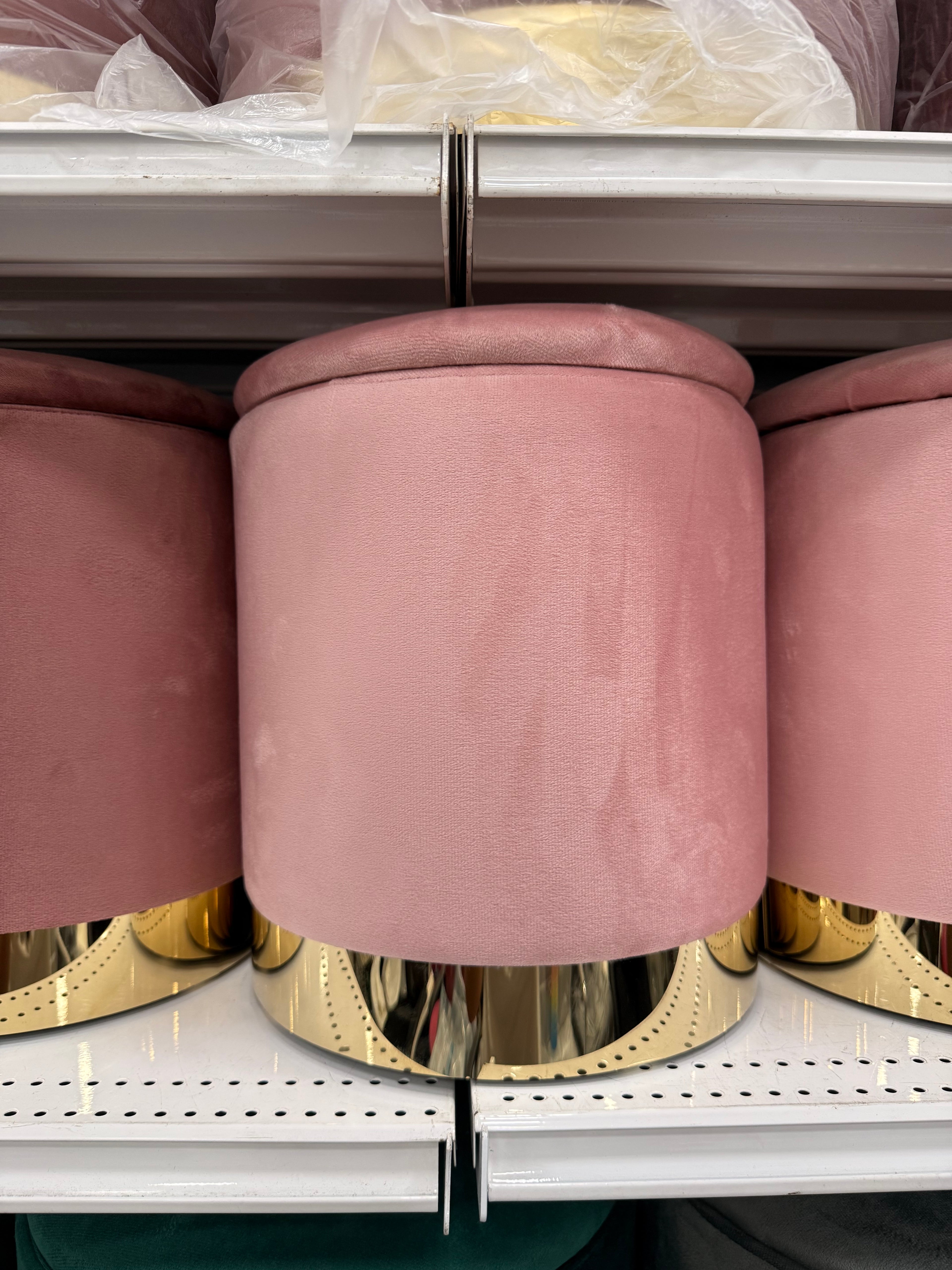 Pouf SEMPLICE dettagli oro