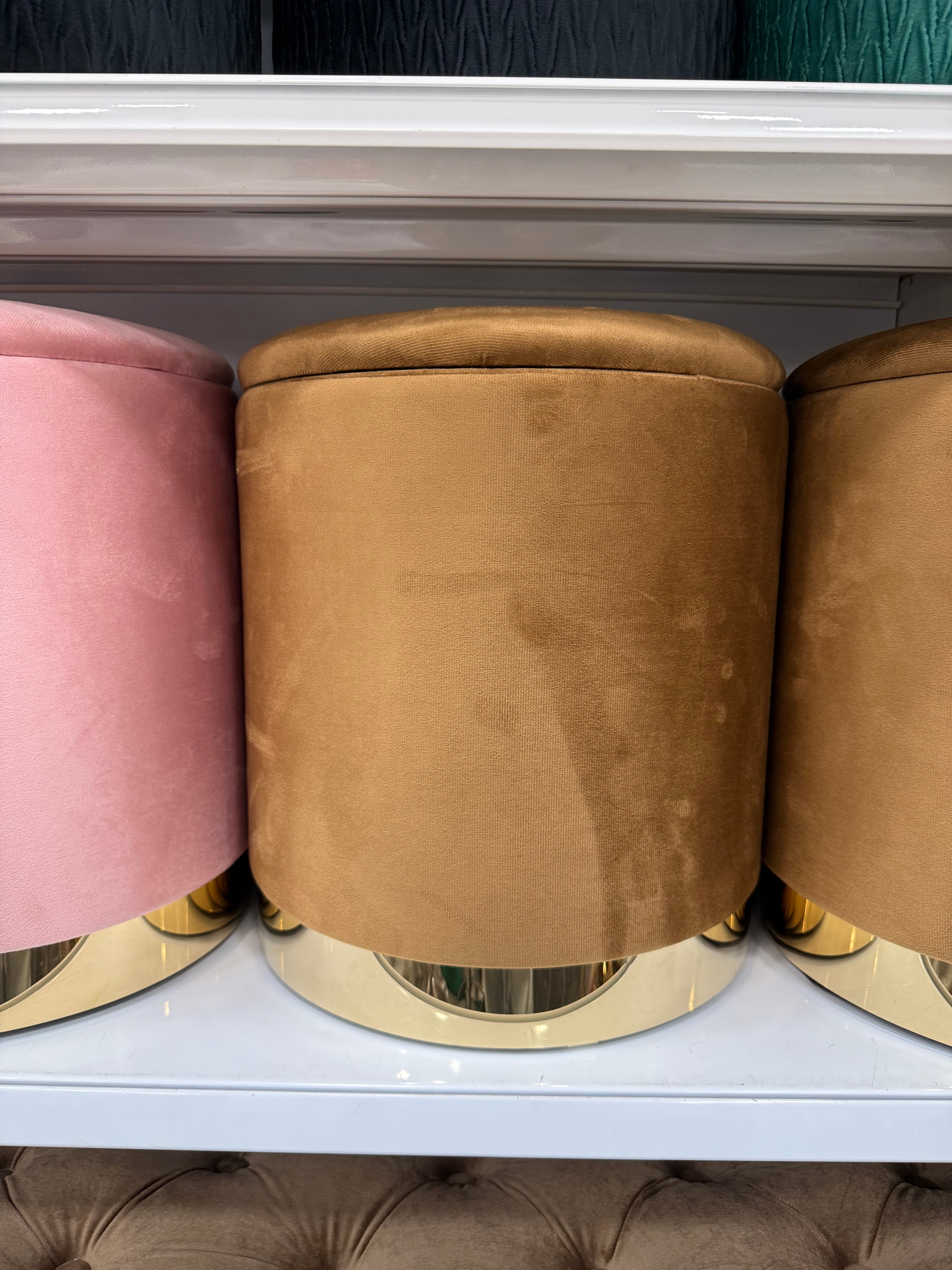 Pouf SEMPLICE dettagli oro