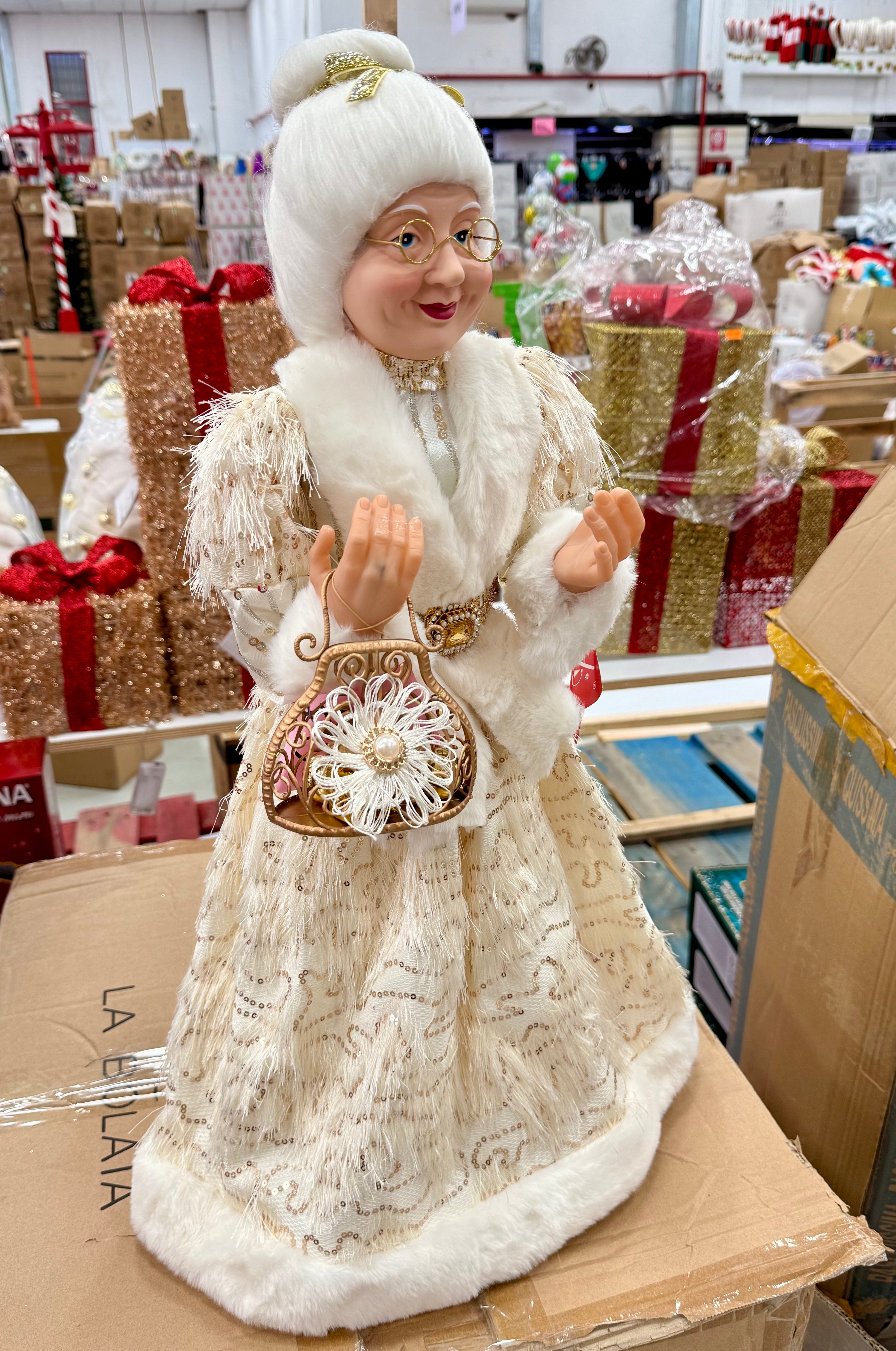 Signora Natale Decorativa in Bianco e Oro – Disponibile in 2 Misure