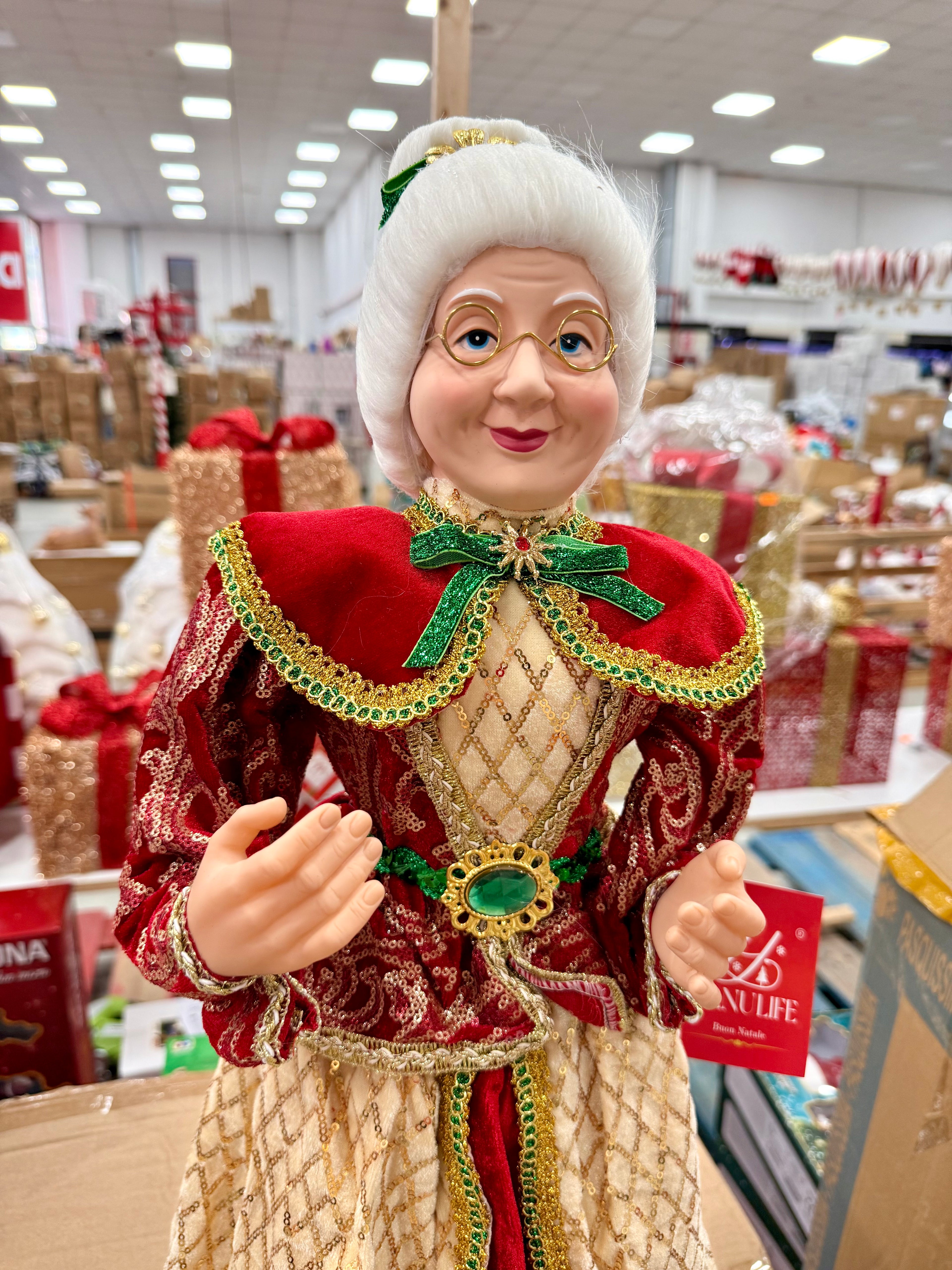 Signora Natale Decorativa con Abito Rosso e Oro – Disponibile in 2 Misure