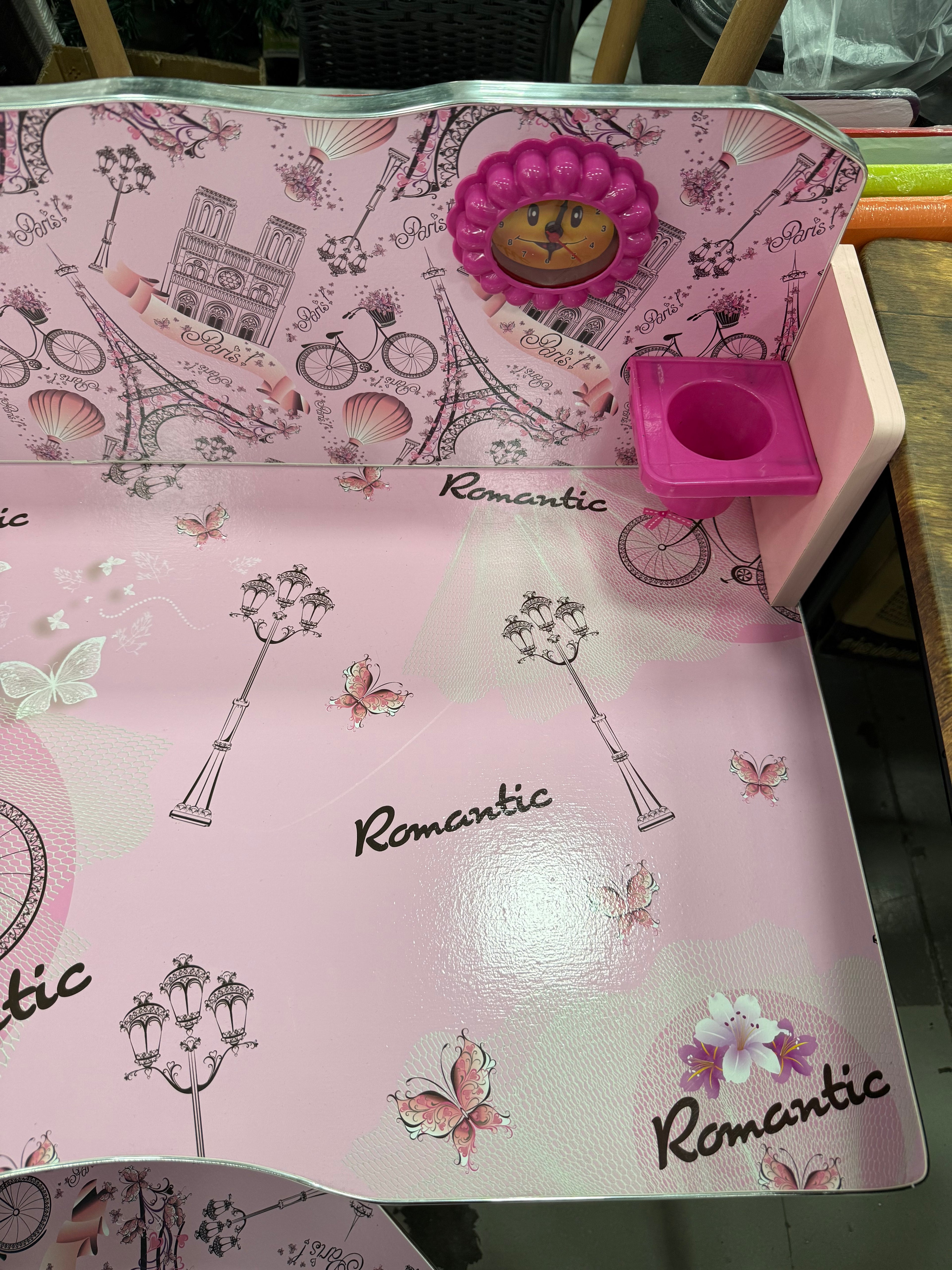 Scrivania per bambini con sedia – Tema Romantic Paris rosa